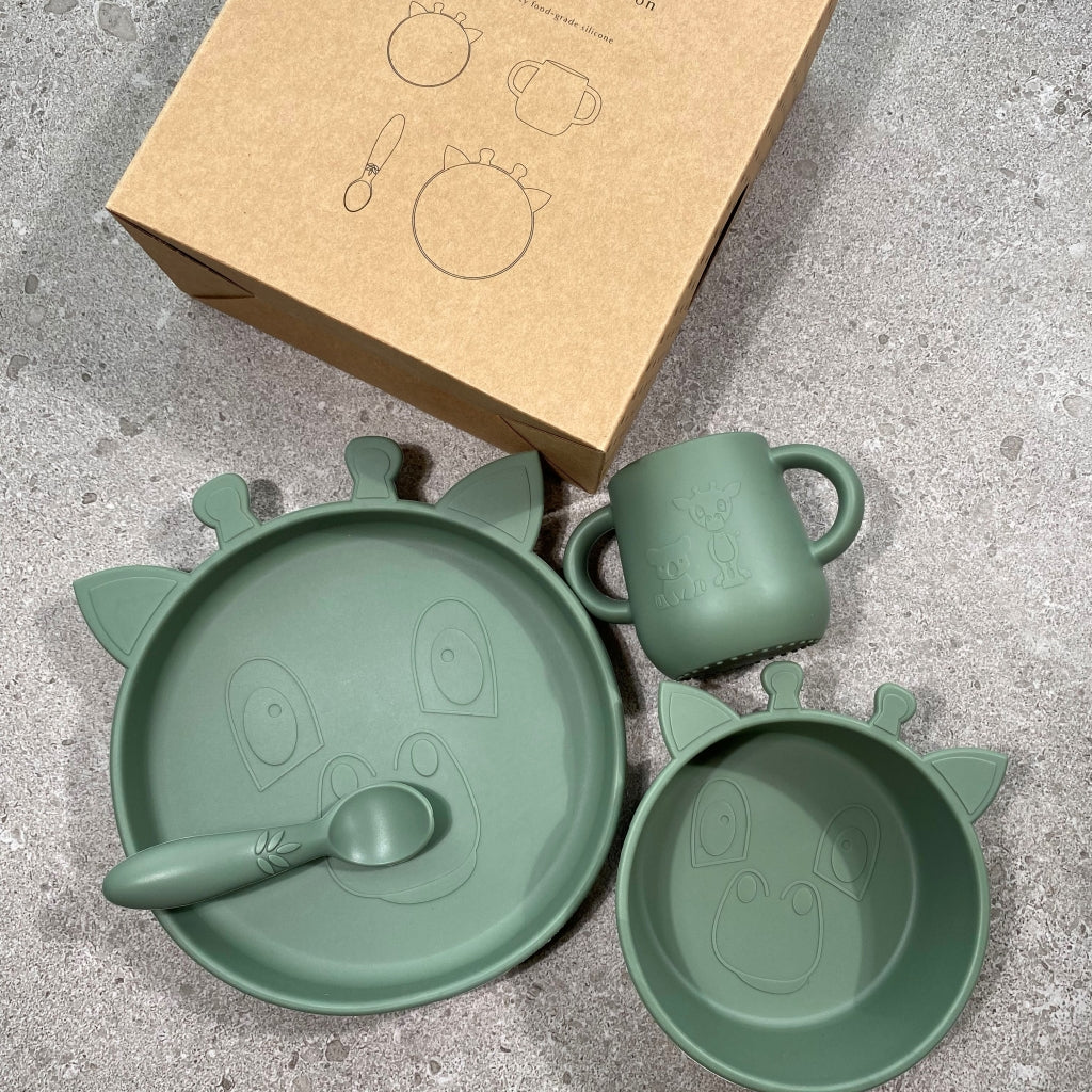 nuuroo Lykke silikone servicesæt - 4 stk. Spisesæt Dusty green