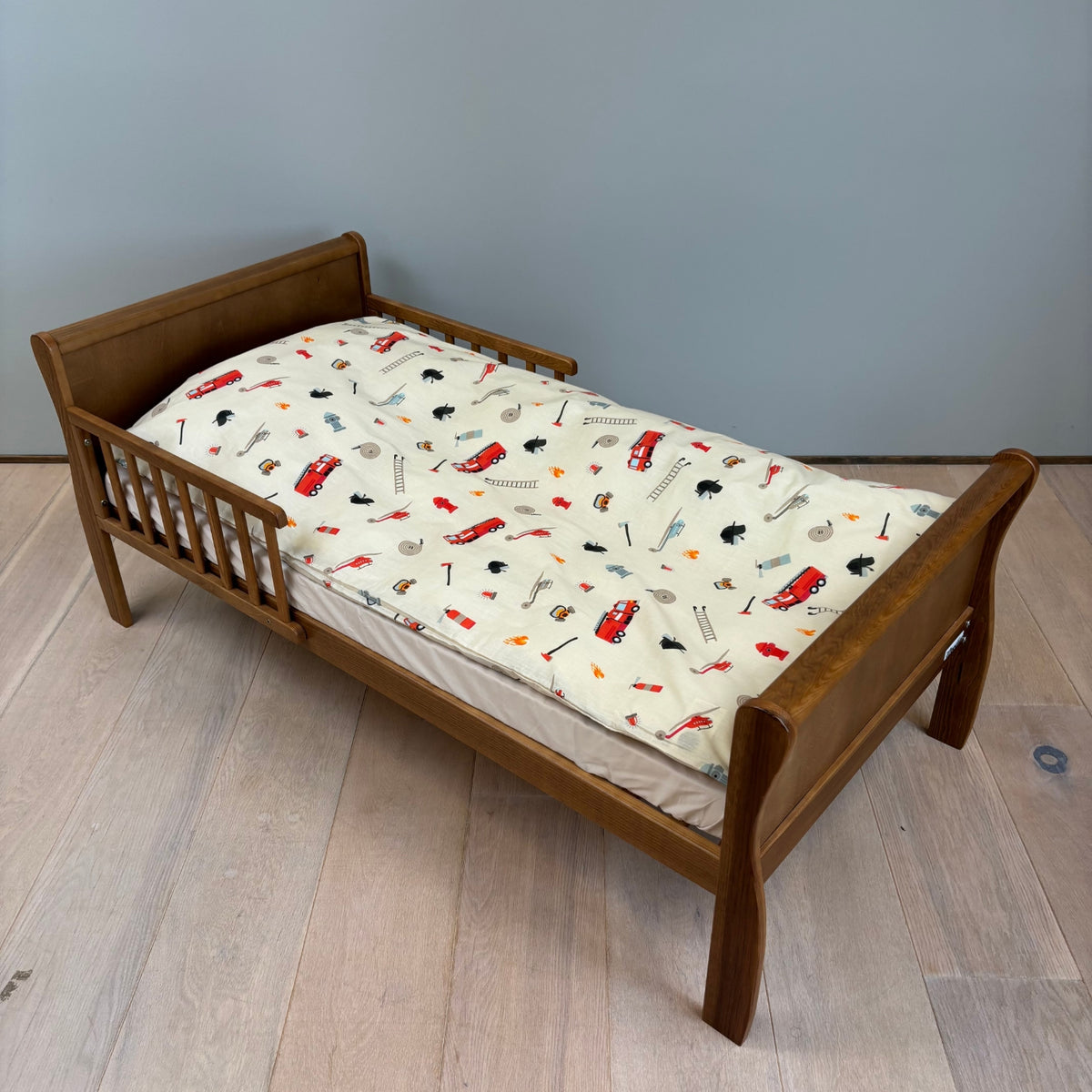 nuuroo By Mats - Baby bed linen Lagen Fire Fighters