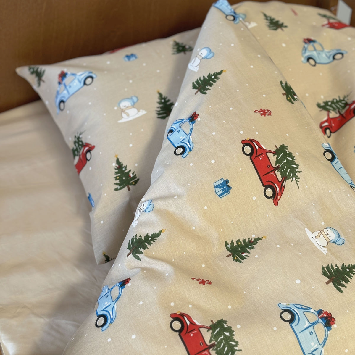nuuroo By Mats - Baby sengetøj Lagen Christmas Drive